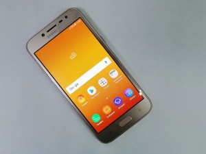 Мобильный телефон Samsung J2 2018 16GB