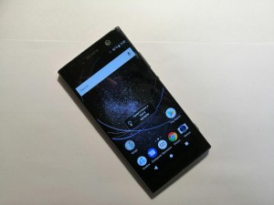 Мобильный телефон Sony Xperia XA2 4/32GB