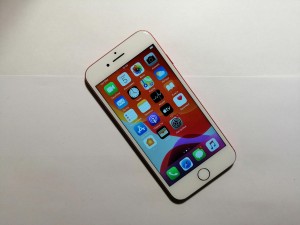 Мобильный телефон iPhone 7 32gb