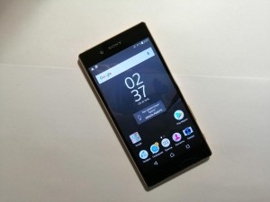 Мобильный телефон Sony Z5 3/32GB