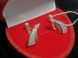 Серьги золотые