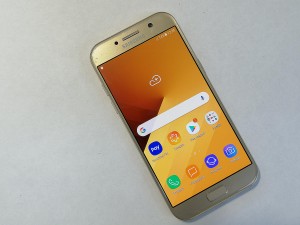 Мобильный телефон Samsung Galaxy A5 2017 32GB