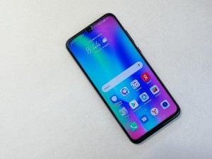 Мобильный телефон Honor 10 lite 3/64GB