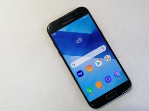 Мобильный телефон Samsung Galaxy A5 2017 32GB