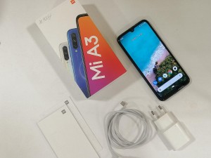 Мобильный телефон Xiaomi MiA3 4/64GB