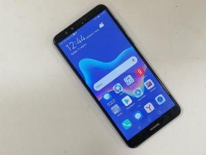 Мобильный телефон Huawei Y9 3/32GB