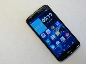 Мобильный телефон LG K10