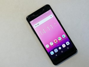 Мобильный телефон Fly fs518