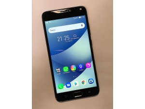 Мобильный телефон ASUS ZC554KL
