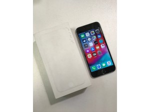 Мобильный телефон iPhone 6