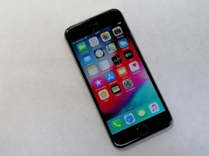Мобильный телефон iPhone 6s 32GB