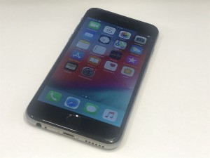 Мобильный телефон iPhone 6 32GB