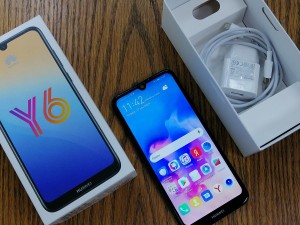 Мобильный телефон Huawei y6