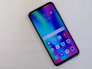 Мобильный телефон Honor 10 Lite 3/32GB