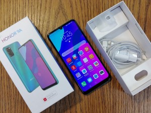 Мобильный телефон Honor 9а 3/64GB