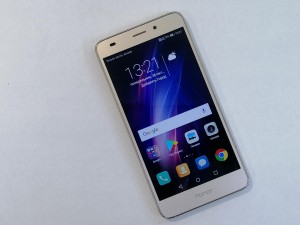 Мобильный телефон Honor 5c 2/16GB