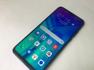 Мобильный телефон Honor 10i 4/128GB