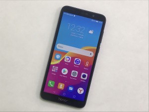 Мобильный телефон Honor 7а 16Гб