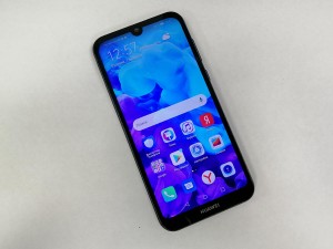 Мобильный телефон Huawei y5 2019 32GB