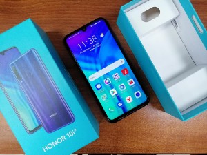 Мобильный телефон Honor 10i 4/128GB