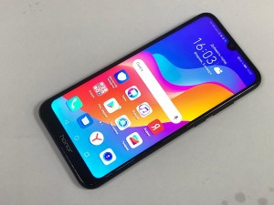 Мобильный телефон Honor 8а 2/32GB