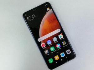 Мобильный телефон Xiaomi mi 8 lite 4/64GB