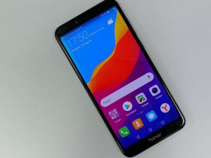 Мобильный телефон Honor 7а pro 16GB