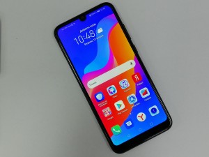 Мобильный телефон Honor 8а 2/32GB