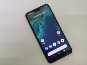 Мобильный телефон Xiaomi  mi a2 lite 4/64GB