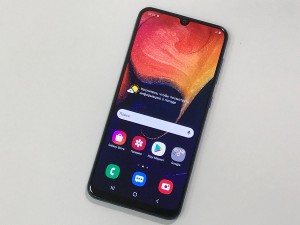 Мобильный телефон Samsung A50 4/64GB