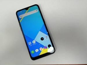 Мобильный телефон realme c2 2/32GB