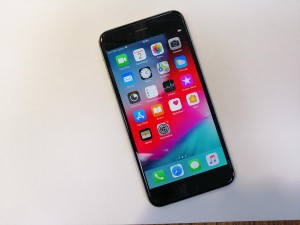 Мобильный телефон iPhone 6 plus 64GB