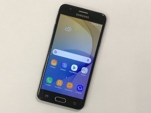Мобильный телефон Samsung galaxy j5 16Гб
