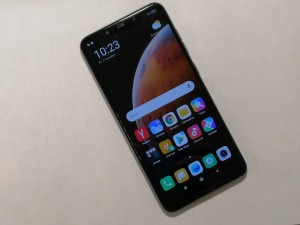 Мобильный телефон Xiaomi pocophone f1 6/128gb