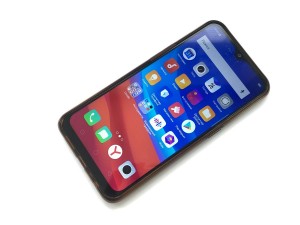 Мобильный телефон OPPO a5s 3/32GB