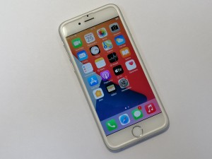 Мобильный телефон iPhone 6s 16gb