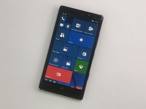 Мобильный телефон Nokia  lumia 930 32GB