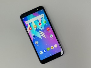 Мобильный телефон BQ-5512L 16GB