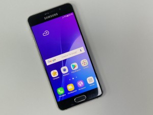 Мобильный телефон Samsung а3 2016 16GB