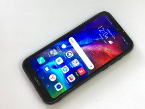 Мобильный телефон Honor 8s 32GB