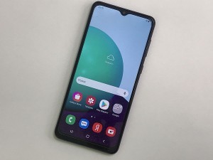 Мобильный телефон Samsung a02 32GB