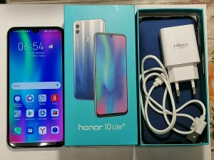 Мобильный телефон HONOR 10 Lite 3/64GB
