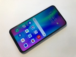 Мобильный телефон Honor 10 lite 3/32GB