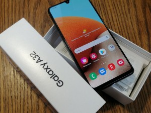 Мобильный телефон Samsung a32 