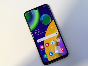 Мобильный телефон Samsung m21 4/64GB