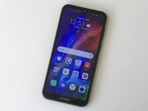 Мобильный телефон Honor 8S 3/32GB