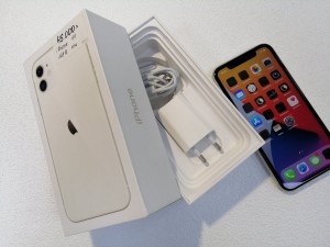 Мобильный телефон iPhone 11 128GB
