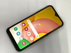 Мобильный телефон Samsung Galaxy A01