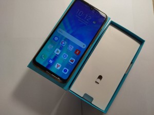 Мобильный телефон Honor 10i 128гб