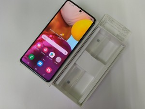 Мобильный телефон Samsung A71 128gb
